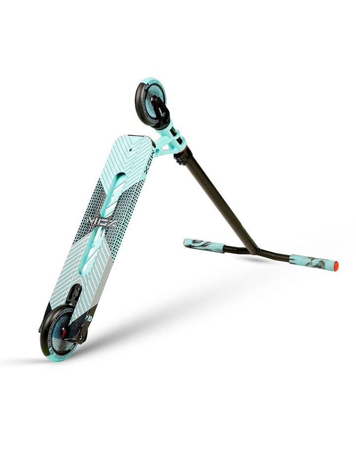 Madd Gear MGP MGX P2 Pro Stunt Scooter Complete High Quality Razor Trick Skate Park Mad Teal Black Taze Bars